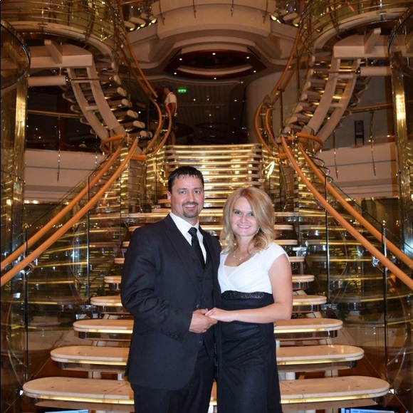 Meet your Posher, Kathy - Picture 1 of 1